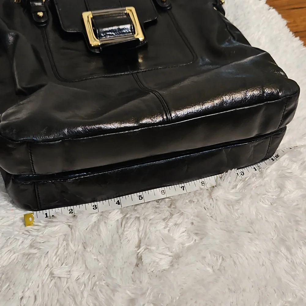 Badgley Mischka Black Patent Leather Tote Bag‎ Gold Buckle Shoulder Bag